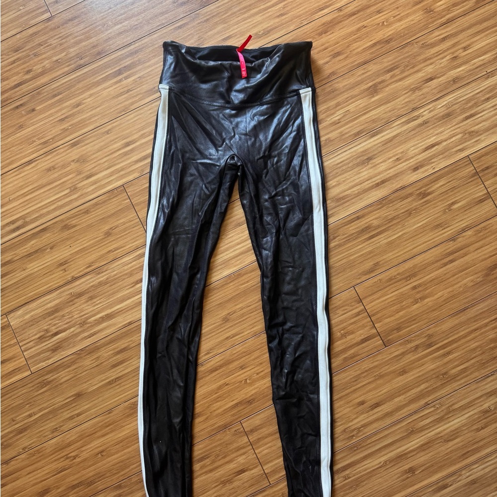 Spanx Black Faux Leather Leggings with White Stipe new without tags